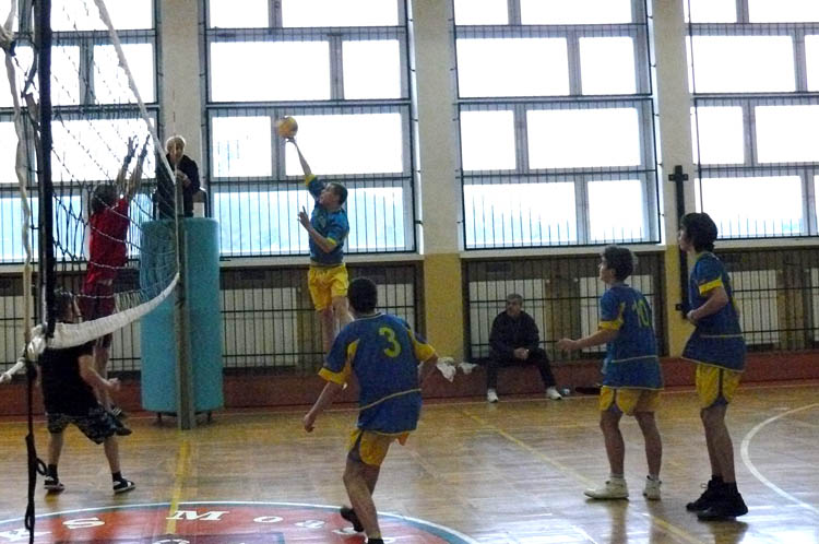 Gminne Zawody w Piłce Siatkowej Chłopców Szkół Ponadgimnazjalnych