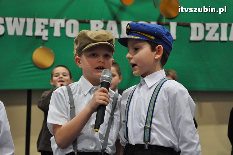 Święto Babci i Dziadka w Szkole Podstawowej nr 2 w Szubinie