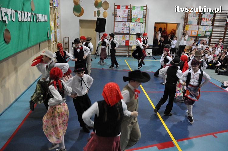 Święto Babci i Dziadka w Szkole Podstawowej nr 2 w Szubinie