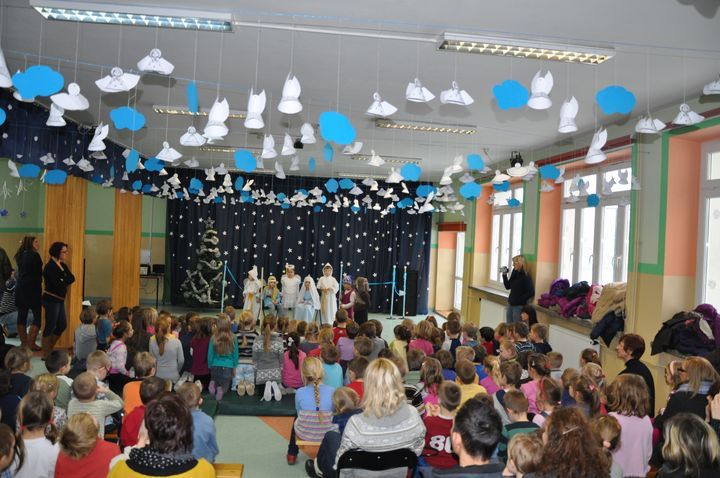 Bajkowe Jasełka w Szkole Podstawowej nr 1
