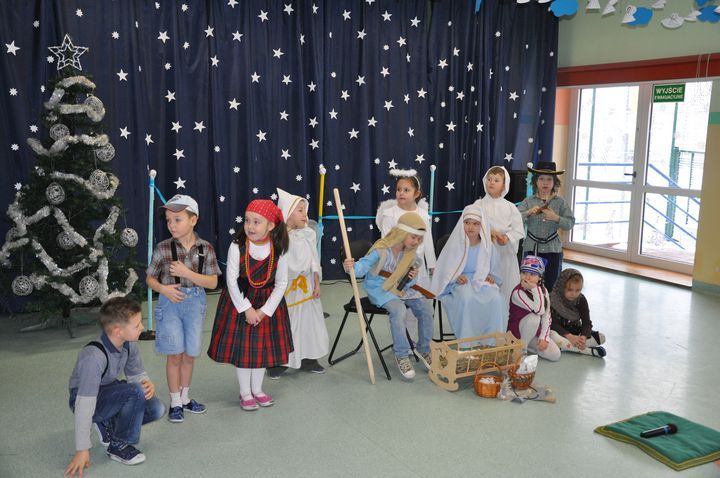 Bajkowe Jasełka w Szkole Podstawowej nr 1