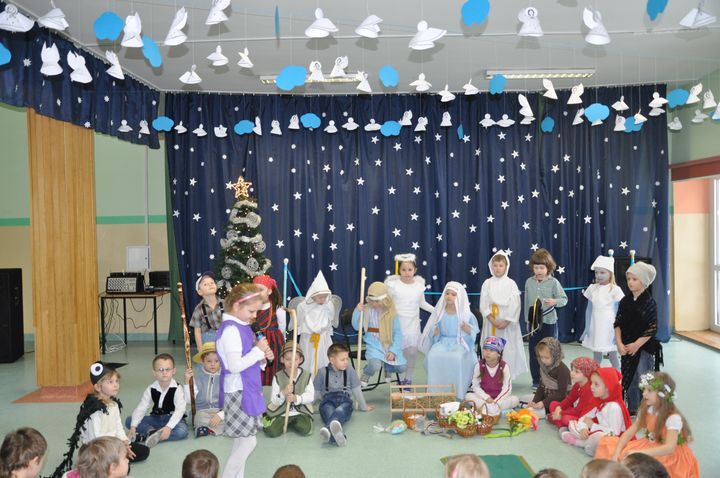 Bajkowe Jasełka w Szkole Podstawowej nr 1