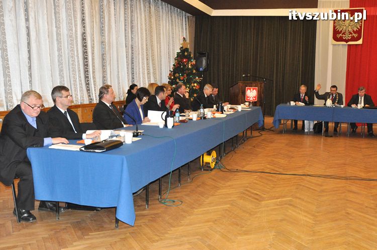 XV Sesja Rady Powiatu w Nakle nad Notecią - fotorelacja