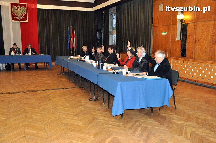 XV Sesja Rady Powiatu w Nakle nad Notecią - fotorelacja