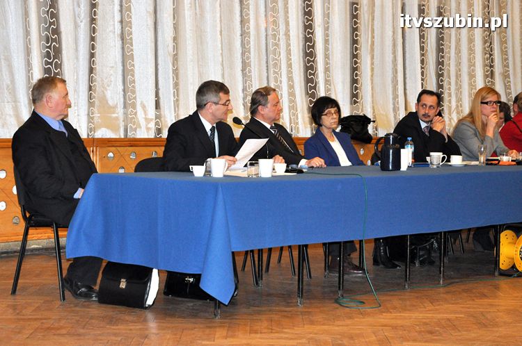 XV Sesja Rady Powiatu w Nakle nad Notecią - fotorelacja