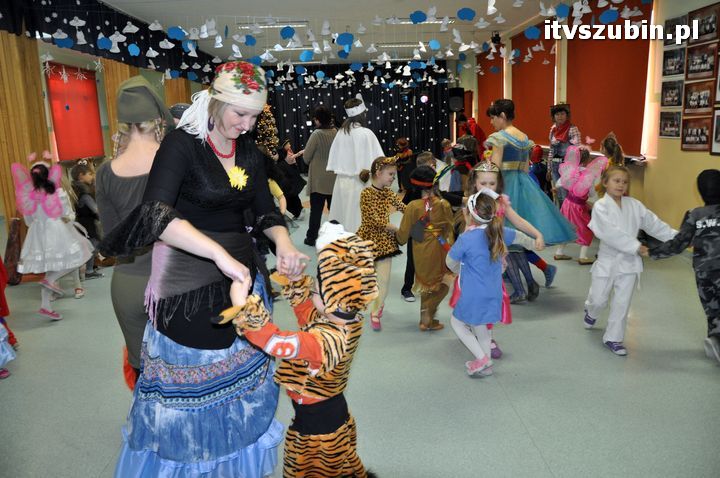 Bal Karnawałowy w SP 1 w Szubinie - klasy 