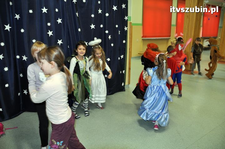 Bal Karnawałowy w SP 1 w Szubinie - klasy 