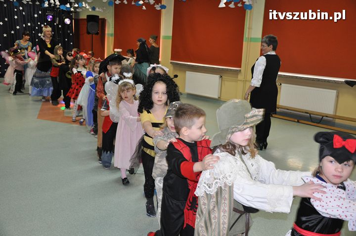 Bal Karnawałowy w SP 1 w Szubinie - klasy 