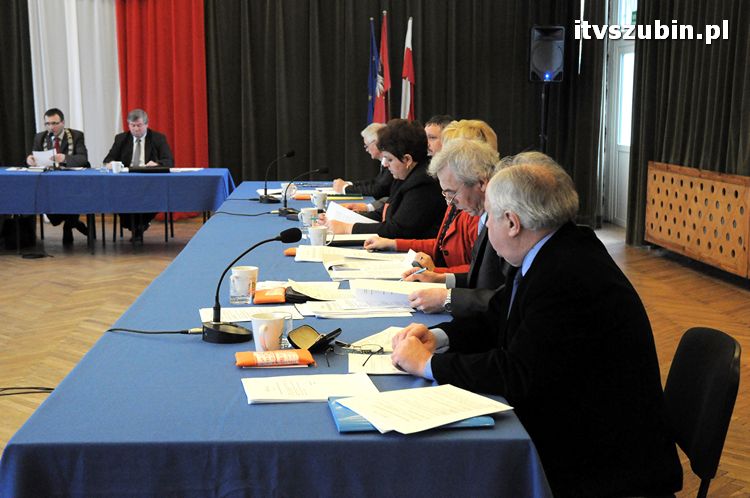 XV Sesja Rady Powiatu w Nakle nad Notecią - fotorelacja