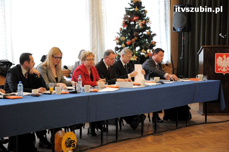 XV Sesja Rady Powiatu w Nakle nad Notecią - fotorelacja