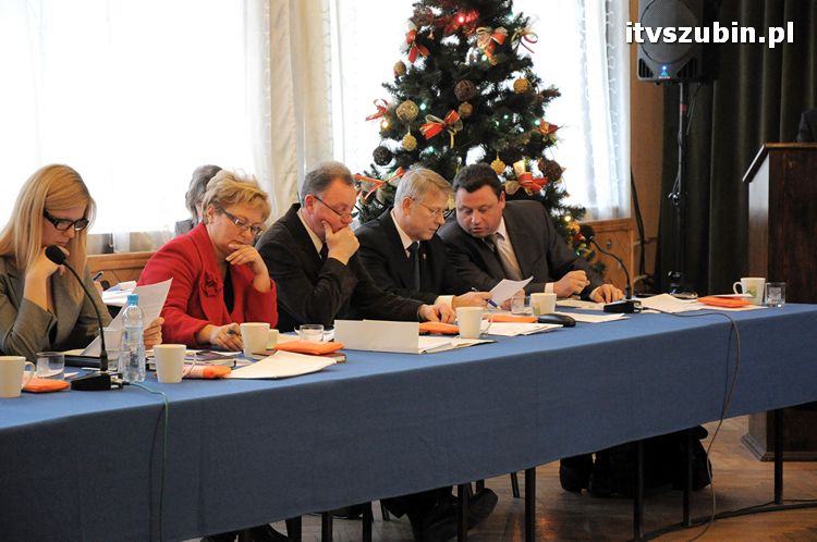 XV Sesja Rady Powiatu w Nakle nad Notecią - fotorelacja