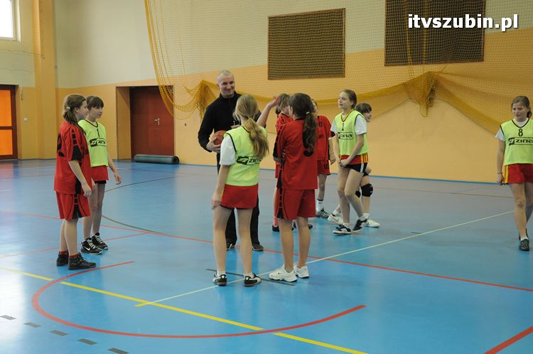 Mistrzostwa Gminy Szubin w Mini Piłce Koszykowej Dziewcząt