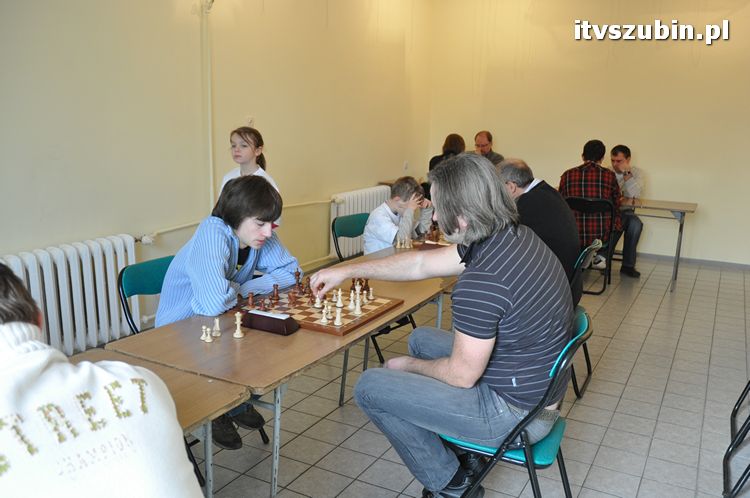 Turniej Szachowy Zima - Szubin 2012 w SDK