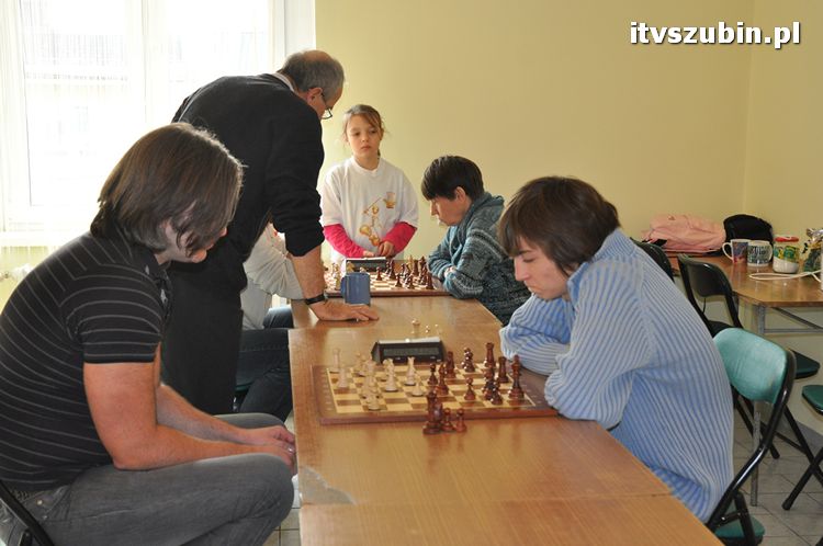 Turniej Szachowy Zima - Szubin 2012 w SDK