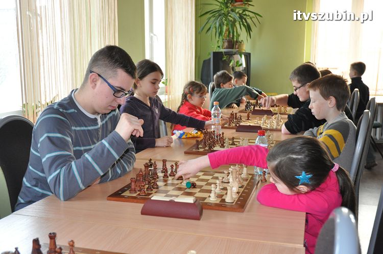Turniej Szachowy Zima - Szubin 2012 w SDK