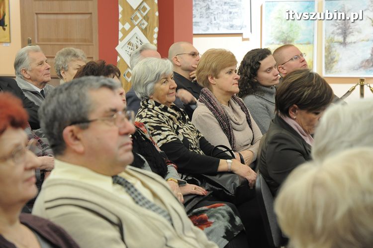 Wystawa ?Zeit ? Time ? Czas ? Amser? w szubińskim muzeum