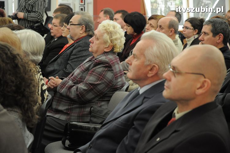 Wystawa ?Zeit ? Time ? Czas ? Amser? w szubińskim muzeum