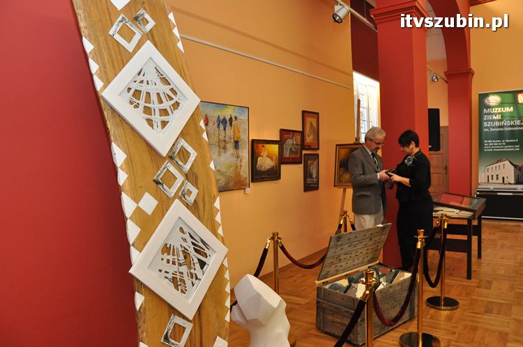 Wystawa ?Zeit ? Time ? Czas ? Amser? w szubińskim muzeum