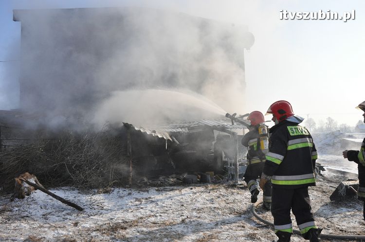 Pożar samochodu w Wąsoszu