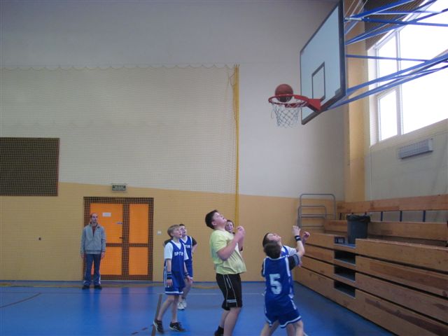 Mini koszykówka chłopców ? mistrzostwa gminy