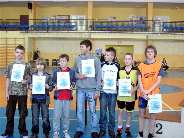 Halowy Turniej Piłki Nożnej o Puchar Dyrektor MZOSiR w Szubinie