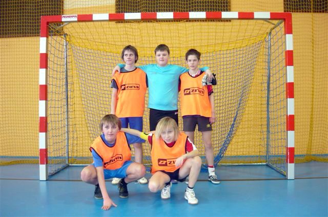 Halowy Turniej Piłki Nożnej o Puchar Dyrektor MZOSiR w Szubinie