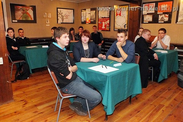 I LO w Szubinie wygrywa konkurs wiedzy historycznej o Powstaniu Wielkopolskim