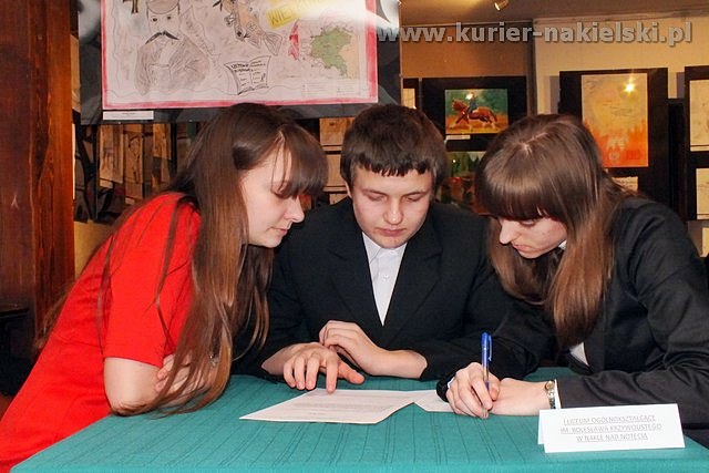 I LO w Szubinie wygrywa konkurs wiedzy historycznej o Powstaniu Wielkopolskim