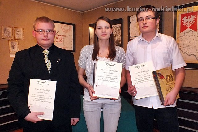 I LO w Szubinie wygrywa konkurs wiedzy historycznej o Powstaniu Wielkopolskim