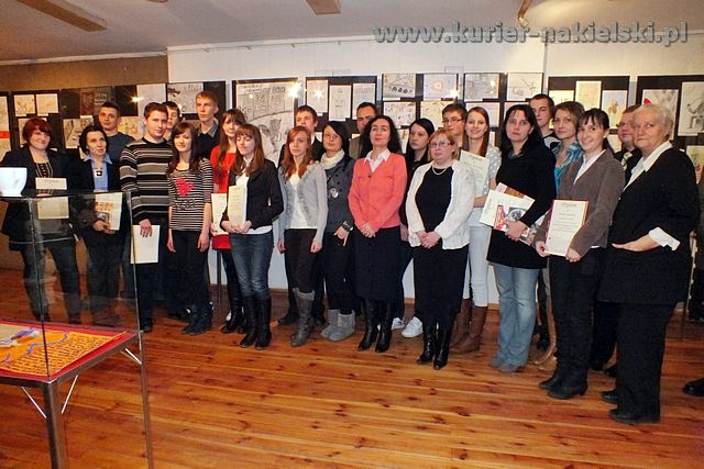 I LO w Szubinie wygrywa konkurs wiedzy historycznej o Powstaniu Wielkopolskim