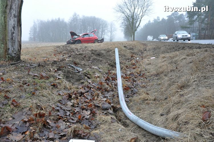Parkowanie na polu przy krajowej 5