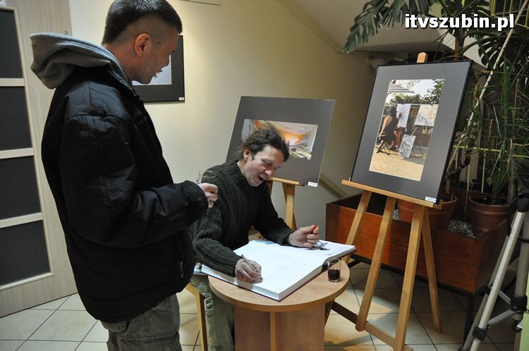 Wernisaż Klubu Miłośników Fotografii Flesz w RBP