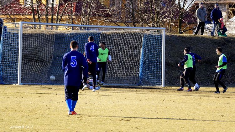 Mecz sparingowy - LKS Szubinianka Szubin - MGLKS Victoria Koronowo