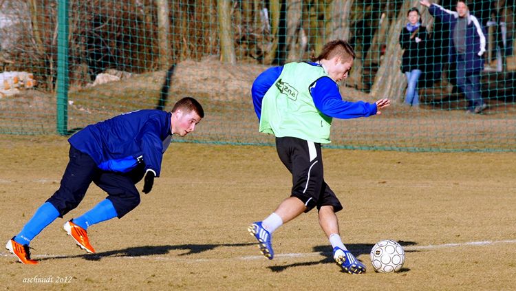 Mecz sparingowy - LKS Szubinianka Szubin - MGLKS Victoria Koronowo