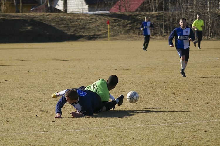 Mecz sparingowy - LKS Szubinianka Szubin - MGLKS Victoria Koronowo