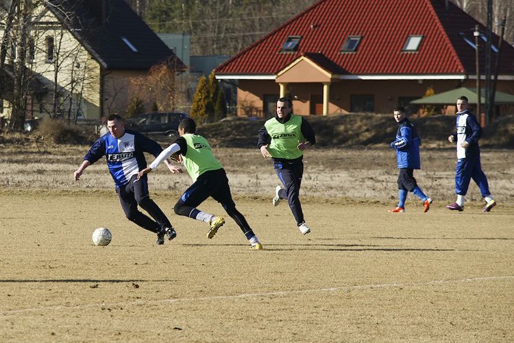 Mecz sparingowy - LKS Szubinianka Szubin - MGLKS Victoria Koronowo