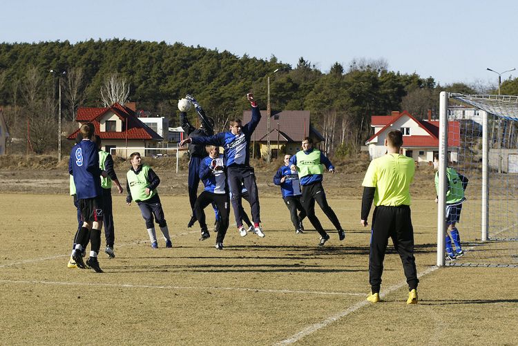 Mecz sparingowy - LKS Szubinianka Szubin - MGLKS Victoria Koronowo