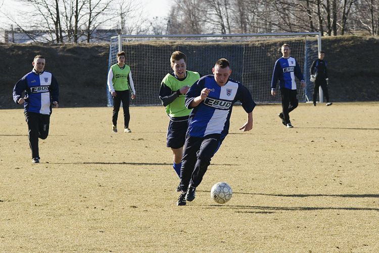 Mecz sparingowy - LKS Szubinianka Szubin - MGLKS Victoria Koronowo