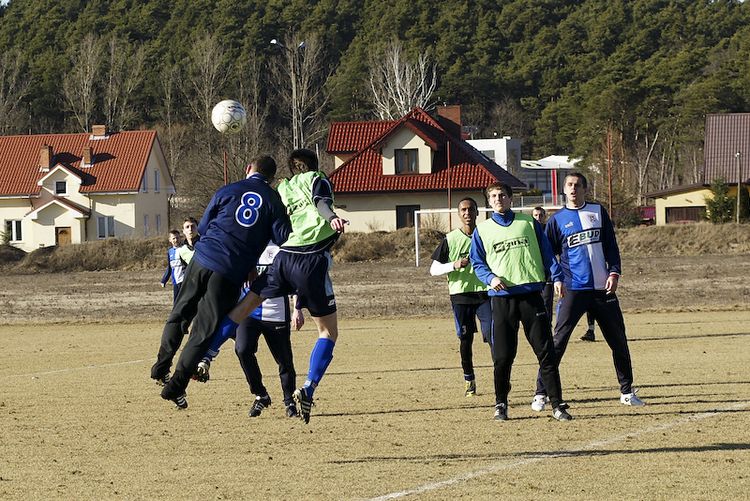 Mecz sparingowy - LKS Szubinianka Szubin - MGLKS Victoria Koronowo