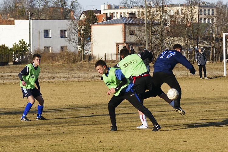 Mecz sparingowy - LKS Szubinianka Szubin - MGLKS Victoria Koronowo