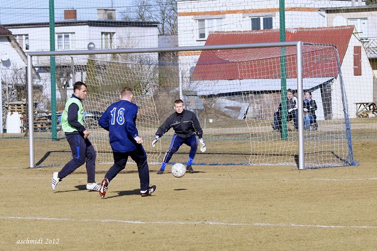 Mecz sparingowy - LKS Szubinianka Szubin - MGLKS Victoria Koronowo