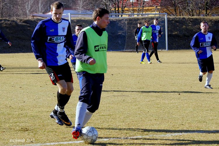 Mecz sparingowy - LKS Szubinianka Szubin - MGLKS Victoria Koronowo