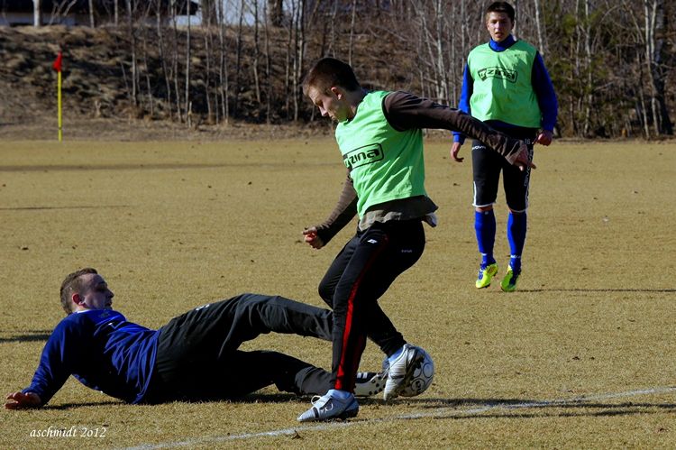 Mecz sparingowy - LKS Szubinianka Szubin - MGLKS Victoria Koronowo