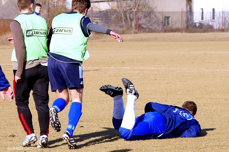 Mecz sparingowy - LKS Szubinianka Szubin - MGLKS Victoria Koronowo