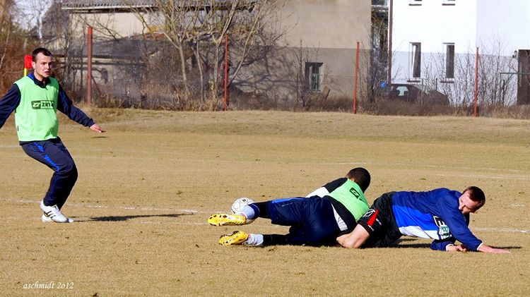Mecz sparingowy - LKS Szubinianka Szubin - MGLKS Victoria Koronowo