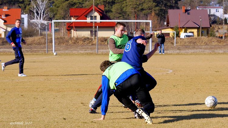 Mecz sparingowy - LKS Szubinianka Szubin - MGLKS Victoria Koronowo