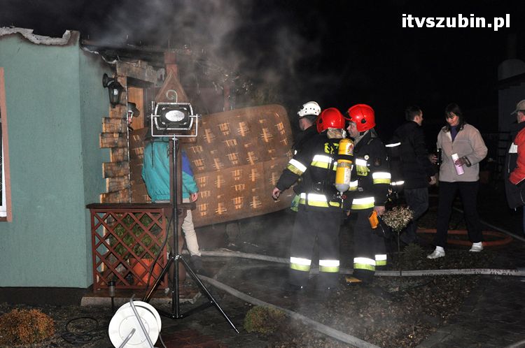 Pożar domu jednorodzinnego w Mąkoszynie