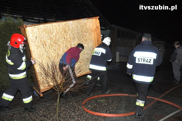 Pożar domu jednorodzinnego w Mąkoszynie