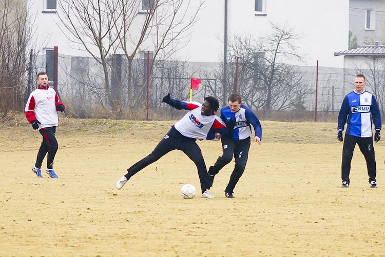 LKS Szubinianka Szubin - KS Unia/Roszak Solec Kujawski 0:5