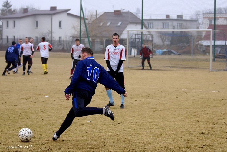 LKS Szubinianka Szubin - KS Unia/Roszak Solec Kujawski 0:5